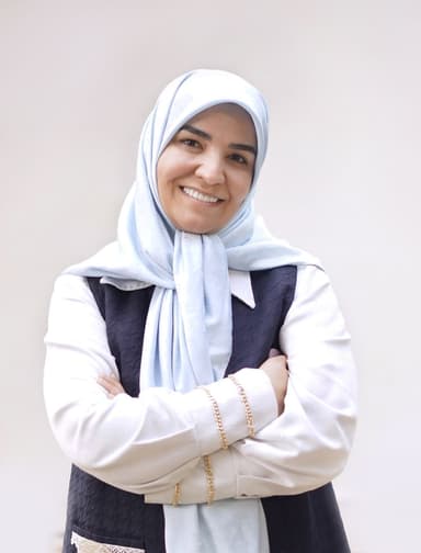 صدیقه مهدیزاده