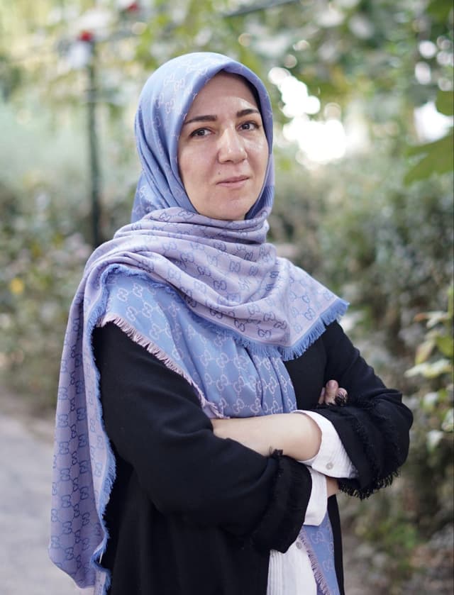 فهیمه هادیان 